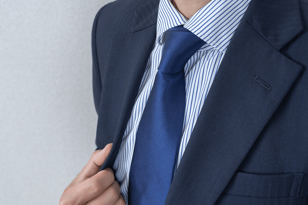 ストライプシャツの種類と着こなし方を徹底解説！失敗しない選び方も