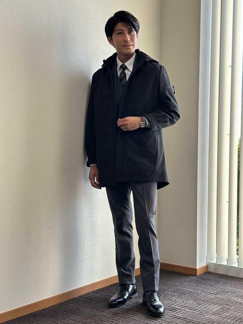 雨の日もOKな通勤コーデ