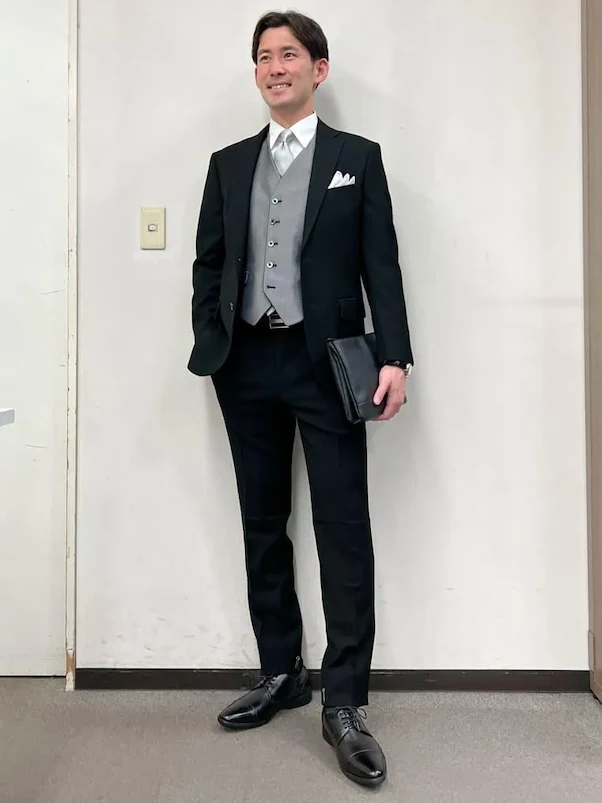 mens-suit-vest05.webp