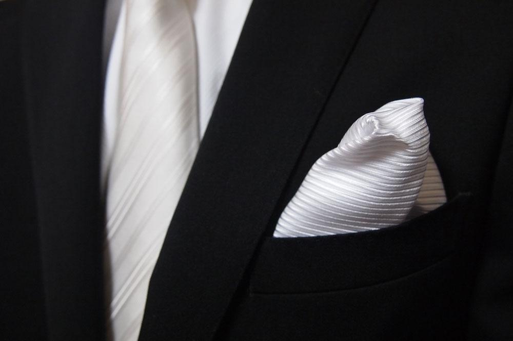 mens-wedding-stylish04.jpg