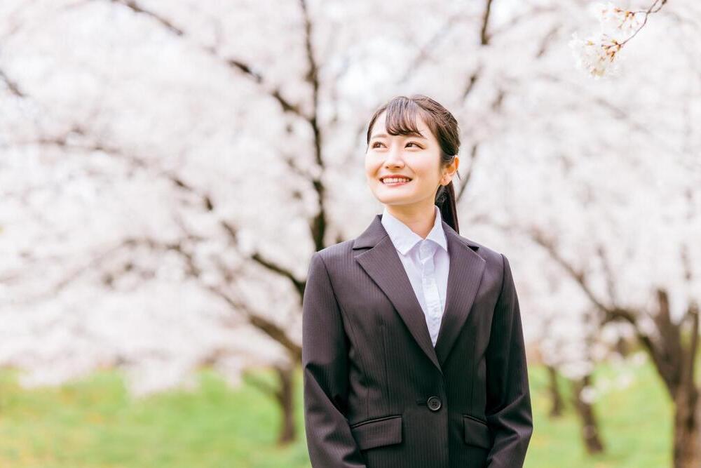 【男性・女性別に解説】入社式の服装の選び方やコーデ、マナーを知ろう