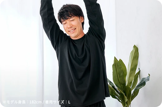 ※モデル身長182cm 着用サイズL