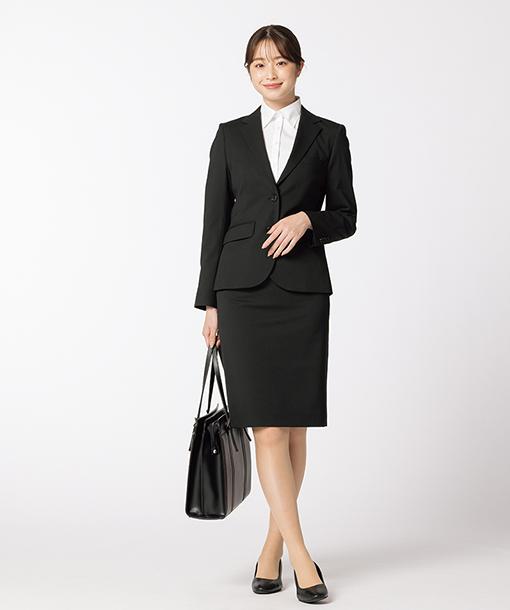 洗えるストレッチスーツ