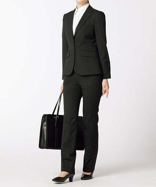 洗えるストレッチスーツ