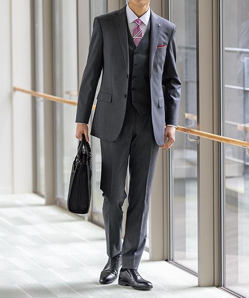スリーピーススーツ