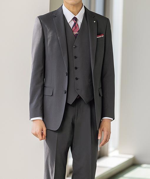 スリーピーススーツ