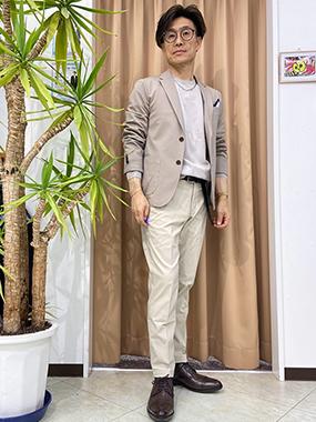 パジャマスーツ