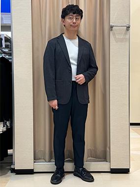 パジャマスーツ