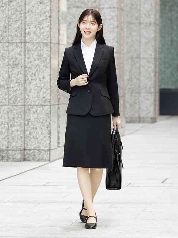 究極の就活スーツ