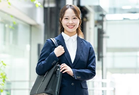 【一覧表あり】就活の面接に必要な持ち物をチェック！あると安心なアイテムも紹介