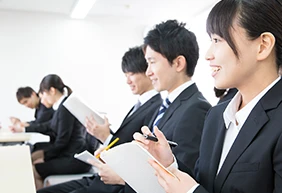 【例文あり】傾聴力とは？高める方法や就活での自己PRの作成方法も解説