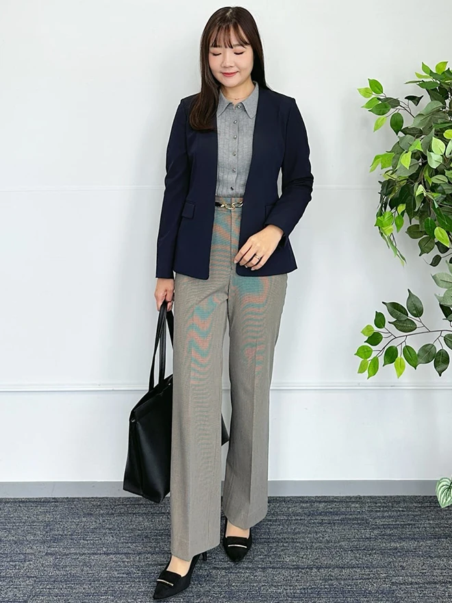 冬の合同説明会のコーディネート例