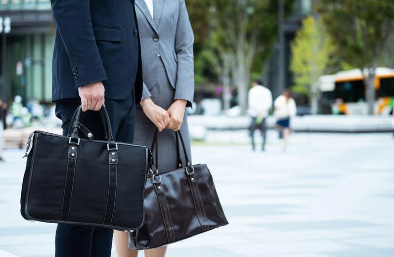 入社式で必要な持ち物