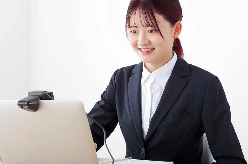 オンライン面接を成功させるためのポイント4選