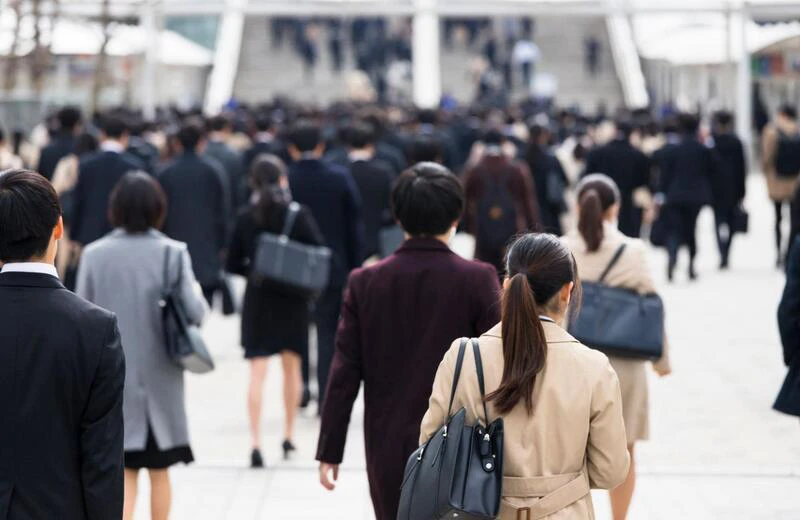 場の雰囲気にふさわしいカバンで面接に挑もう！