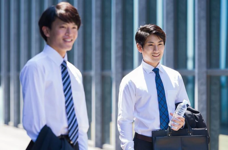 夏の面接におけるスーツの暑さ対策