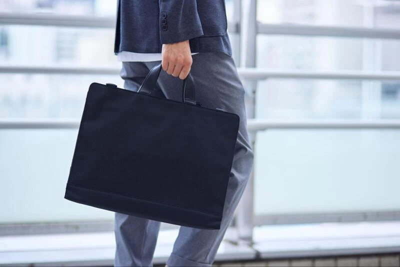 就活用のカバン選びは重要？