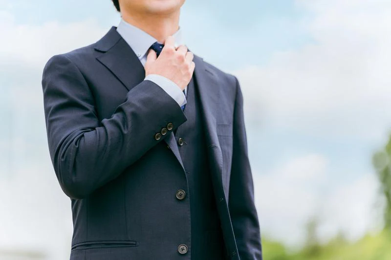 就活以外でリクルートスーツを着用できるシーン