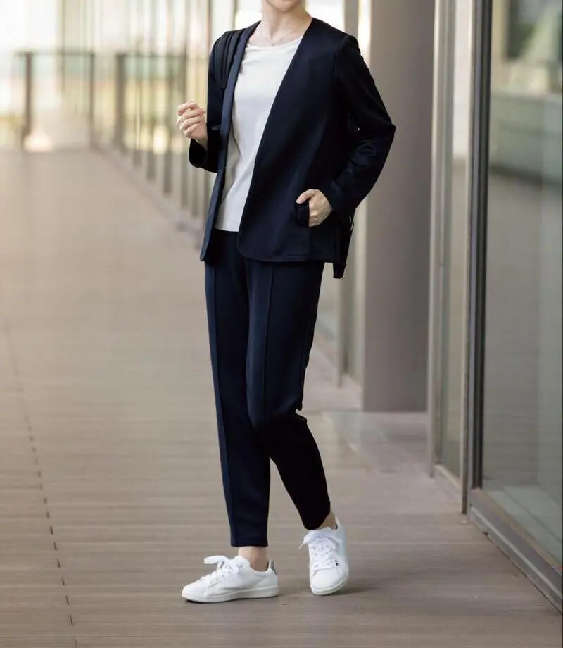 リラックス感のあるセットアップコーデ