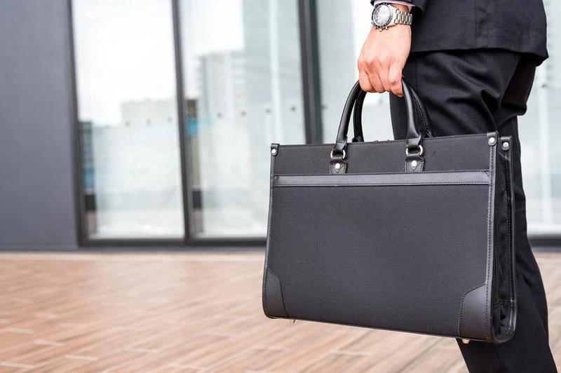 インターンでのリュックはNG！ビジネスバッグがおすすめ