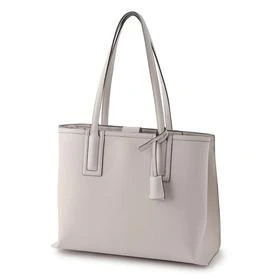 【レディース】さわやかなカラーが印象的なトートバッグ