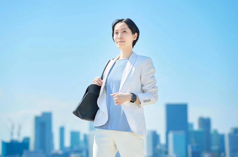 インターンでは会社の雰囲気やビジネスマナーに沿ったバッグを選ぼう