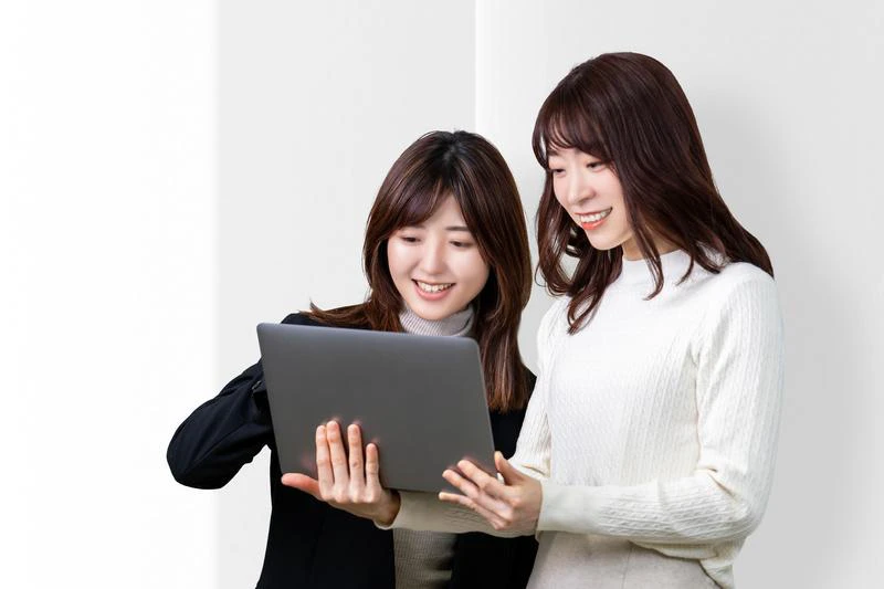 【服装自由】冬のインターンでの服装選びのポイント