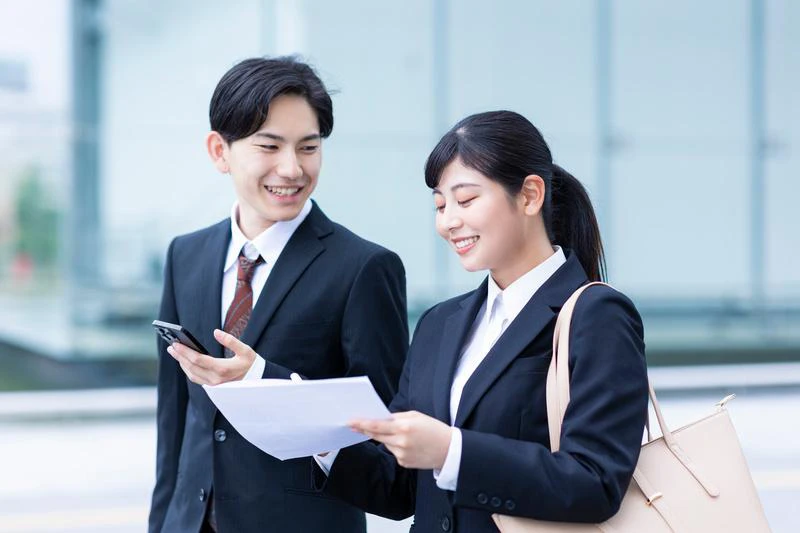 インターンの服装は企業に合った着こなしと清潔感が鍵