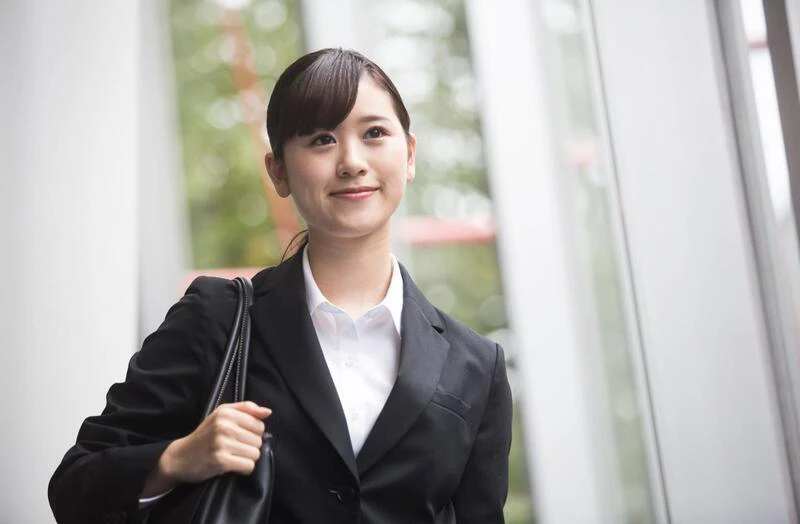 【レディース】内定者懇親会のおすすめコーディネート4選