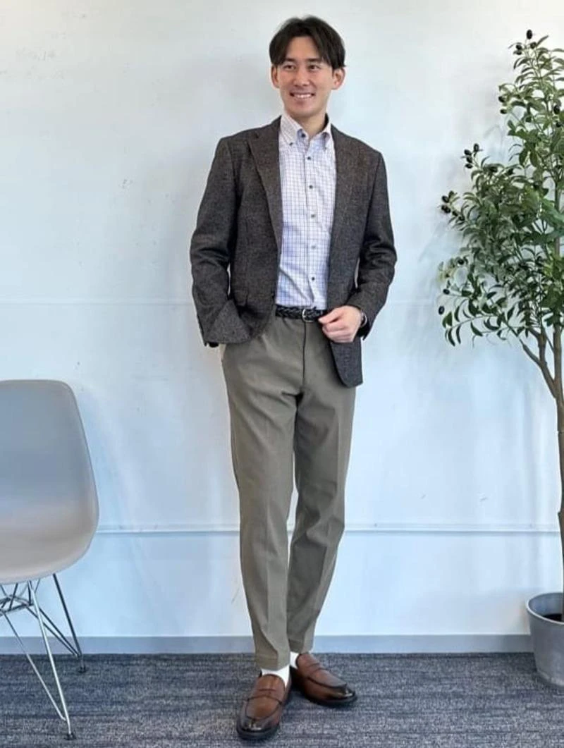 【メンズ】柄物アイテムで親しみやすい雰囲気を演出