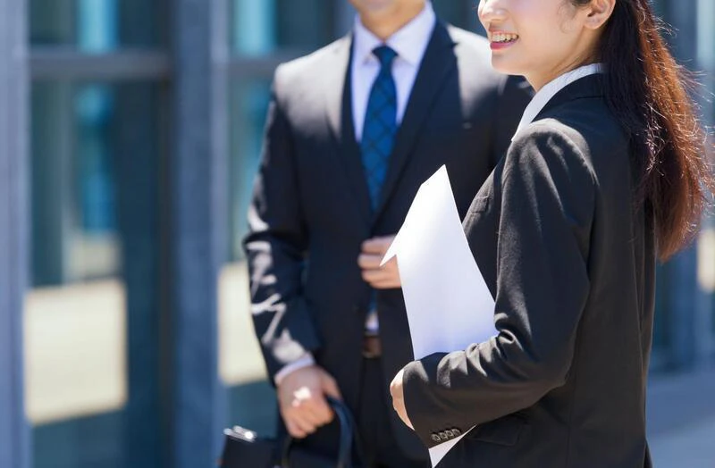 マナーを踏まえた服装でOB/OG訪問へ行きましょう！