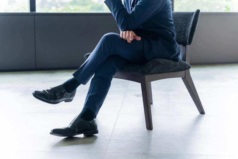 就活では「靴下」まで気を遣うべき？