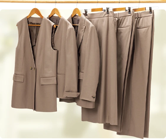 ブライトツイルストレッチセットアップベージュのイメージ