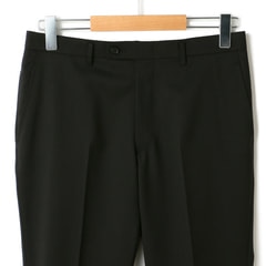 ビジネスから就活まで】黒無地 洗えるストレッチスーツ LES MUES