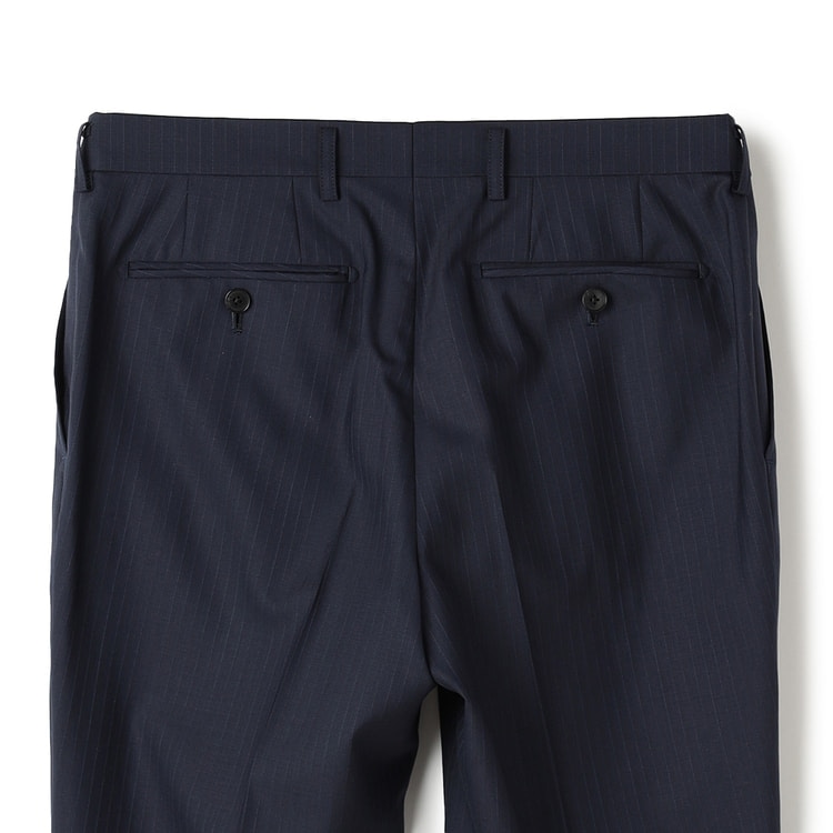 ✨美品✨ ジュンコシマダ 3ピース ネイビー ストライプ A6 L相当 金のスーツ 段返り3つボタン 紺ストライプ スリム JUNKO SHIMADA