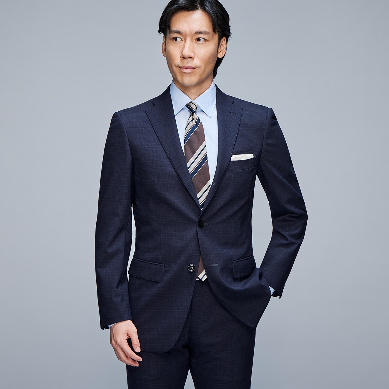 上質ストレッチスーツ 段返り3つボタン 紺チェック JUNKO SHIMADA JS homme ブルーレーベル 別売ベストあり 上質ストレッチスーツ 段返り3つボタン 紺チェック JUNKO SHIMADA JS homme ブルーレーベル 別売ベストあり