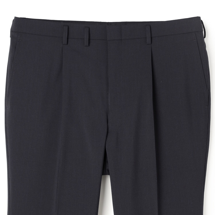 洗えるウールブレンド 2パンツスーツ 紺ストライプ LES MUES