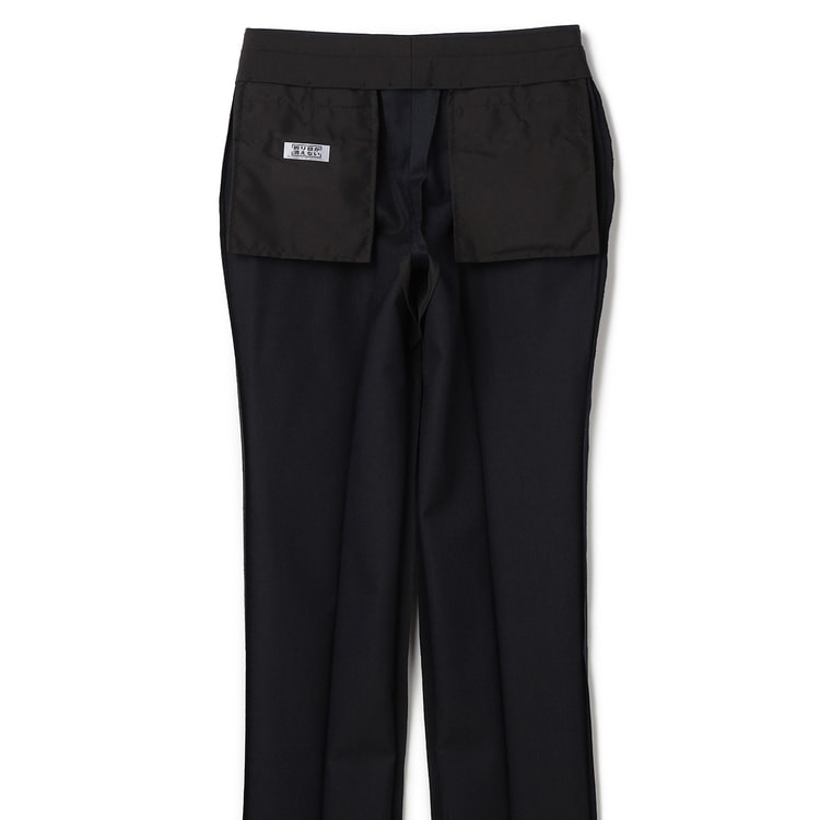 タグ付き LES MUES パンツスーツ ウォッシャブル ネイビー 13号 洗えるウールブレンドスーツ 2パンツ 紺無地調 LES MUES