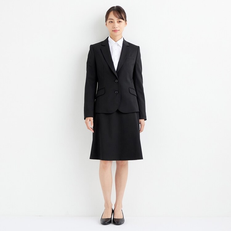 ≪CanCam.jp9月掲載≫【ビジネスから就活まで】マイナビコラボ 黒無地テーラードジャケット セットアップ着用可