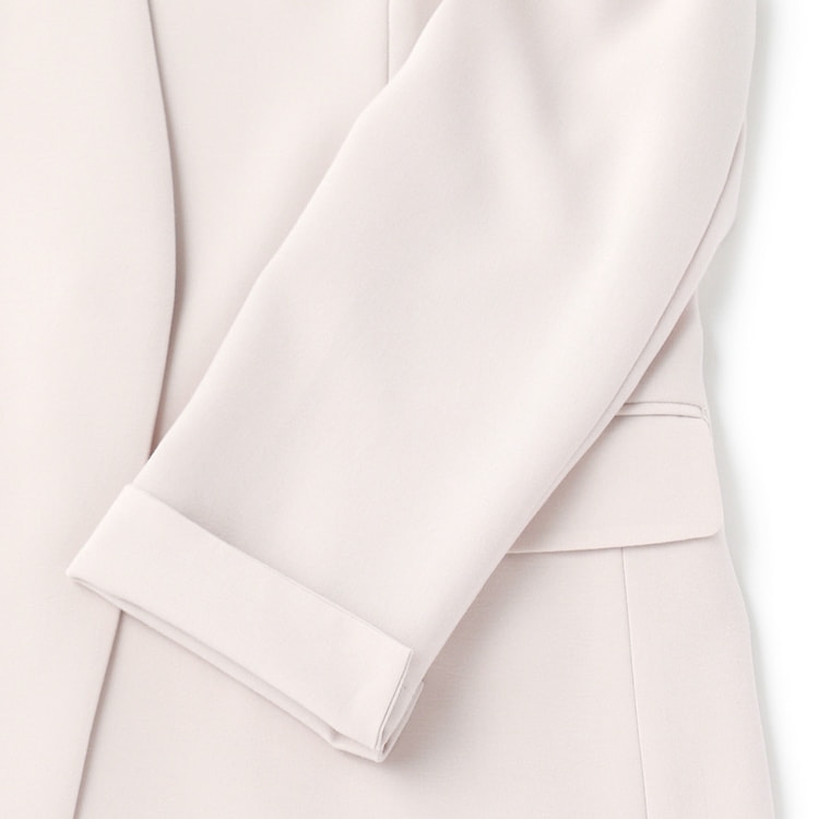 アウトレット】トロピンクベージュ ノーカラージャケット セットアップ