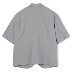 リランチェストレッチ グレー 半袖シャツジャケット セットアップ着用