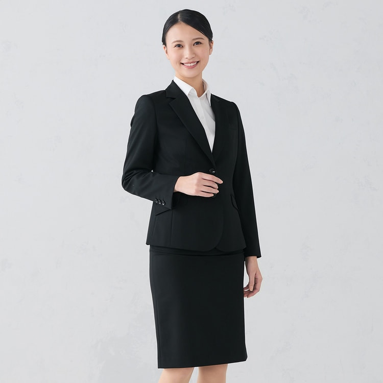 ビジネスから就活まで】究極の就活スーツ 洗える 360°キレイ 黒無地