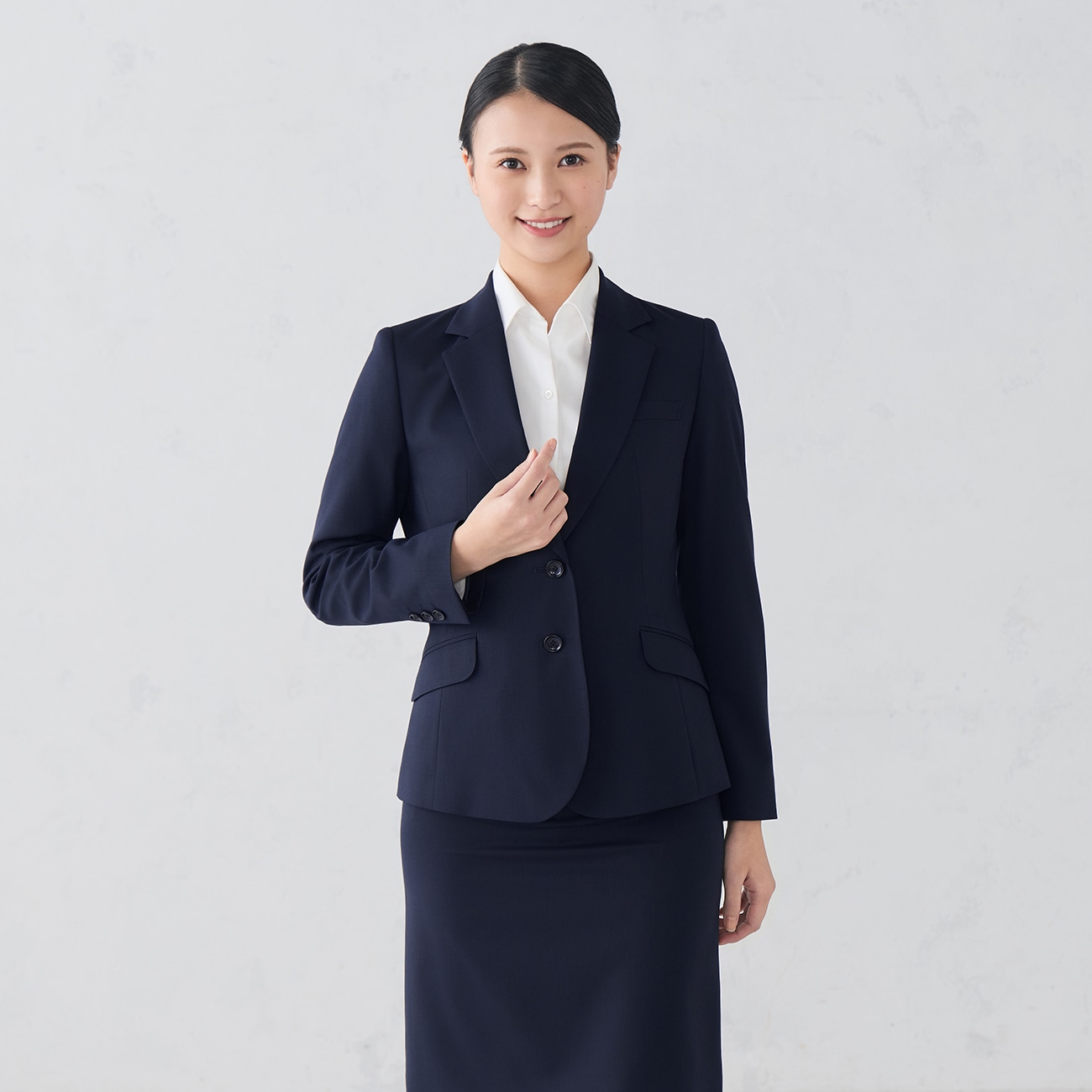 ビジネスから就活まで】究極の就活スーツ 洗える 360°キレイ 紺無地