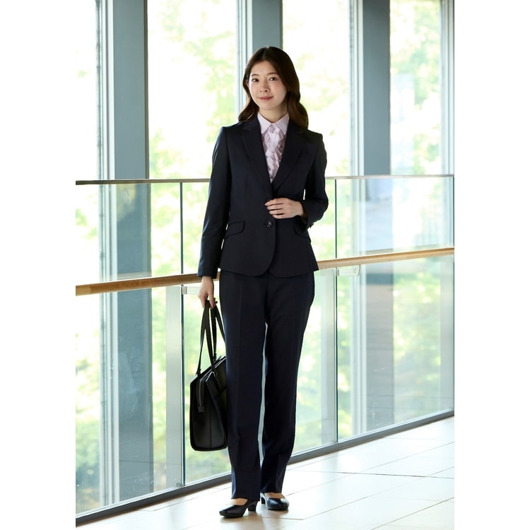 ビジネスから就活まで】究極の就活スーツ 洗える 360°キレイ 紺無地