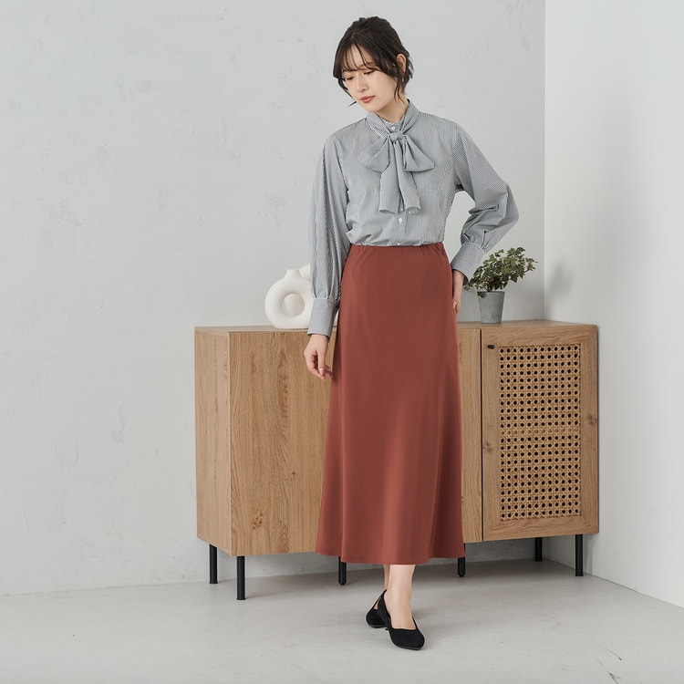 シェリン・バーガンディ 読書の秋 ×50 ≪Oggi.jp9月掲載≫ ビンテージサテンロングスカート ワイン