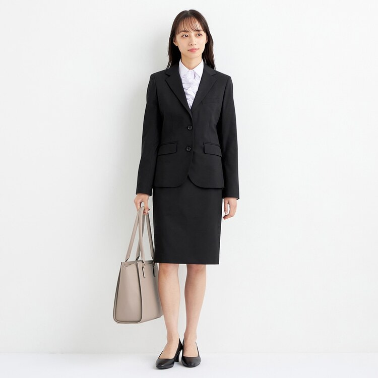 ビジネスから就活まで】洗える 黒無地タイトスカート セットアップ着用  