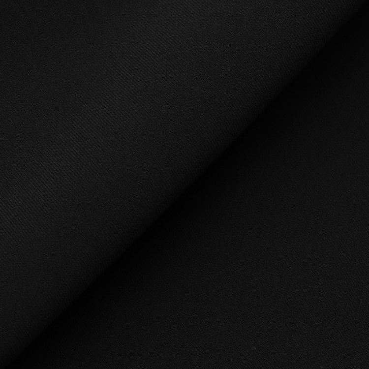 パウダリーツイル セミフレアスカート 黒 セットアップ着用可