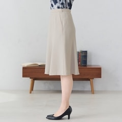 パウダリーストレッチベージュ フレアスカート セットアップ着用可