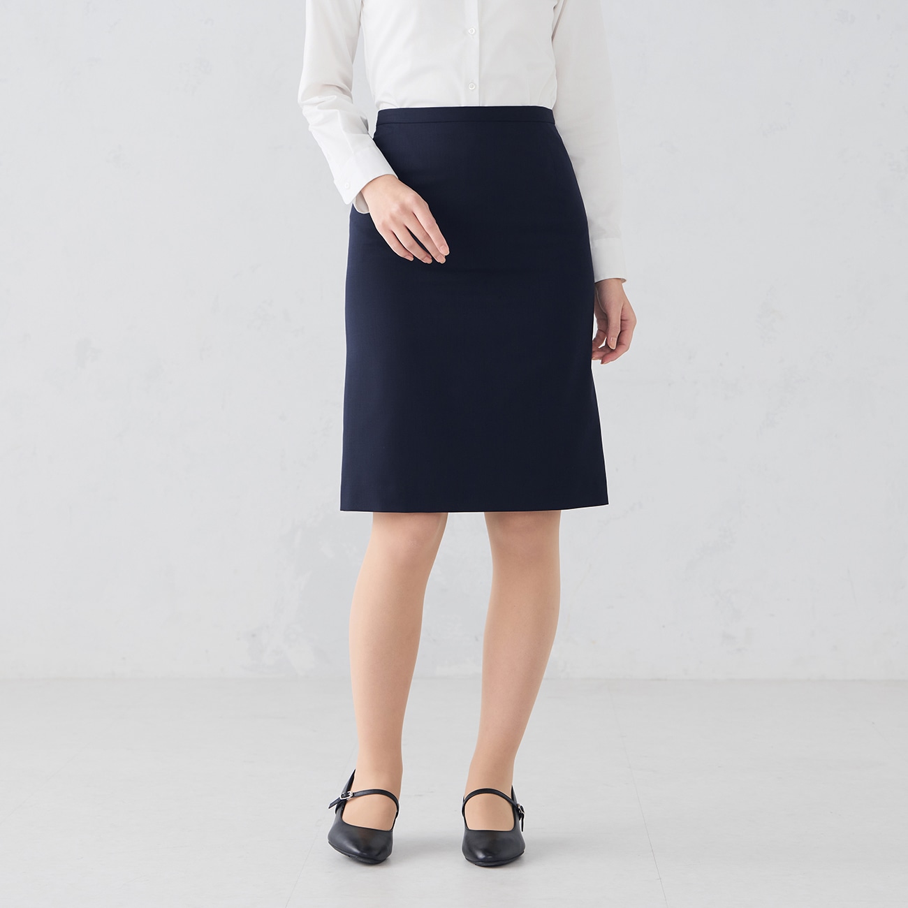 ビジネスから就活まで】究極の就活スーツ 洗える 360°キレイ 紺無地