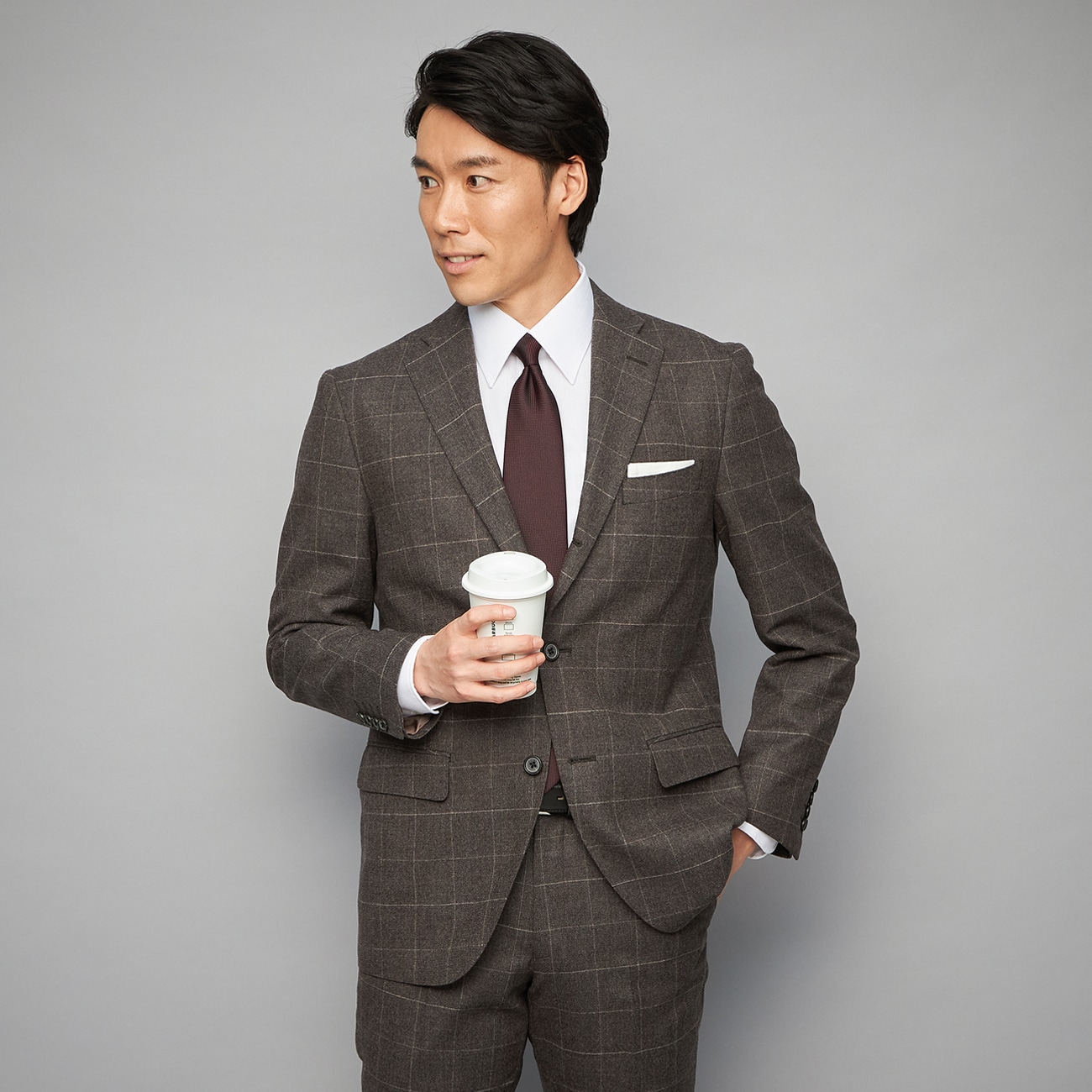 高級感と快適さを両立JUNKO SHIMADA JS hommeのこだわりの高級素材ジャケット〇JUNKO SHIMADA JS hommeパリコレクションに30年以上参加し続ける女性トップデザイナー